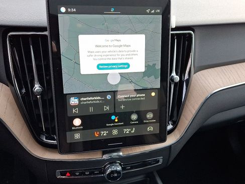 New 2026 Volvo XC60 B5 Plus w/ Protection Package Premier image 10