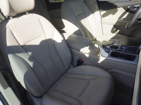 Used 2019 Audi Q7 2.0T Premium Plus image 23