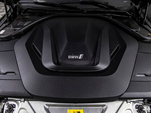 Used 2023 BMW i4 eDrive40 w/ Premium Package RWD image 40