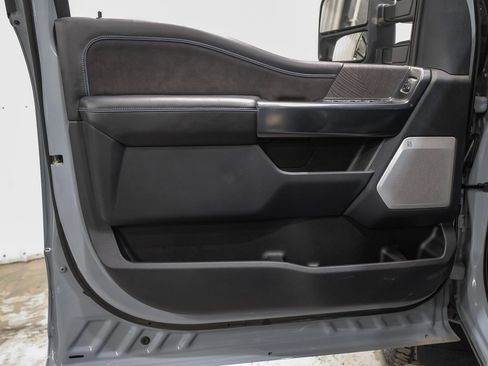 Used 2025 Ford F350 Platinum AWD/4WD image 44