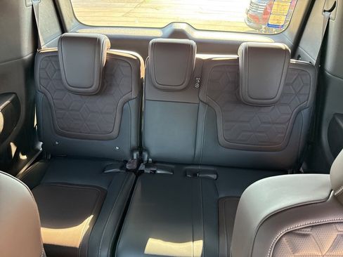 New 2025 Nissan Armada Platinum Reserve image 23