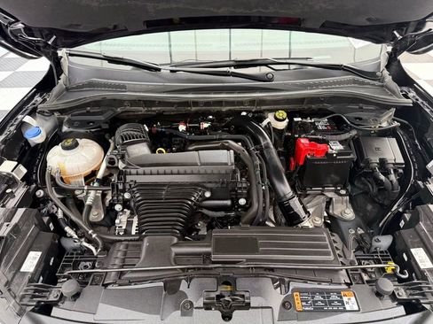 Certified 2024 Ford Escape Platinum image 9