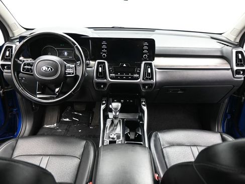 Used 2021 Kia Sorento EX image 21