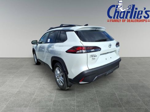 New 2026 Toyota Corolla Cross LE AWD/4WD image 5