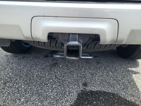 Used 2024 Toyota 4Runner SR5 RWD image 7