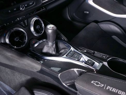 Used 2023 Chevrolet Camaro LT RWD image 27