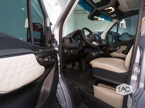 Used 2026 Mercedes-Benz Sprinter 3500 image 24