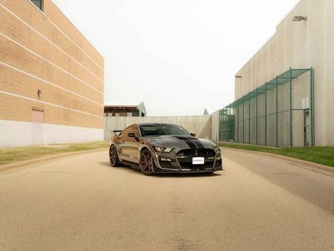 Used 2020 Ford Mustang Shelby GT500 w/ Carbon Fibre Track Pack RWD image 29
