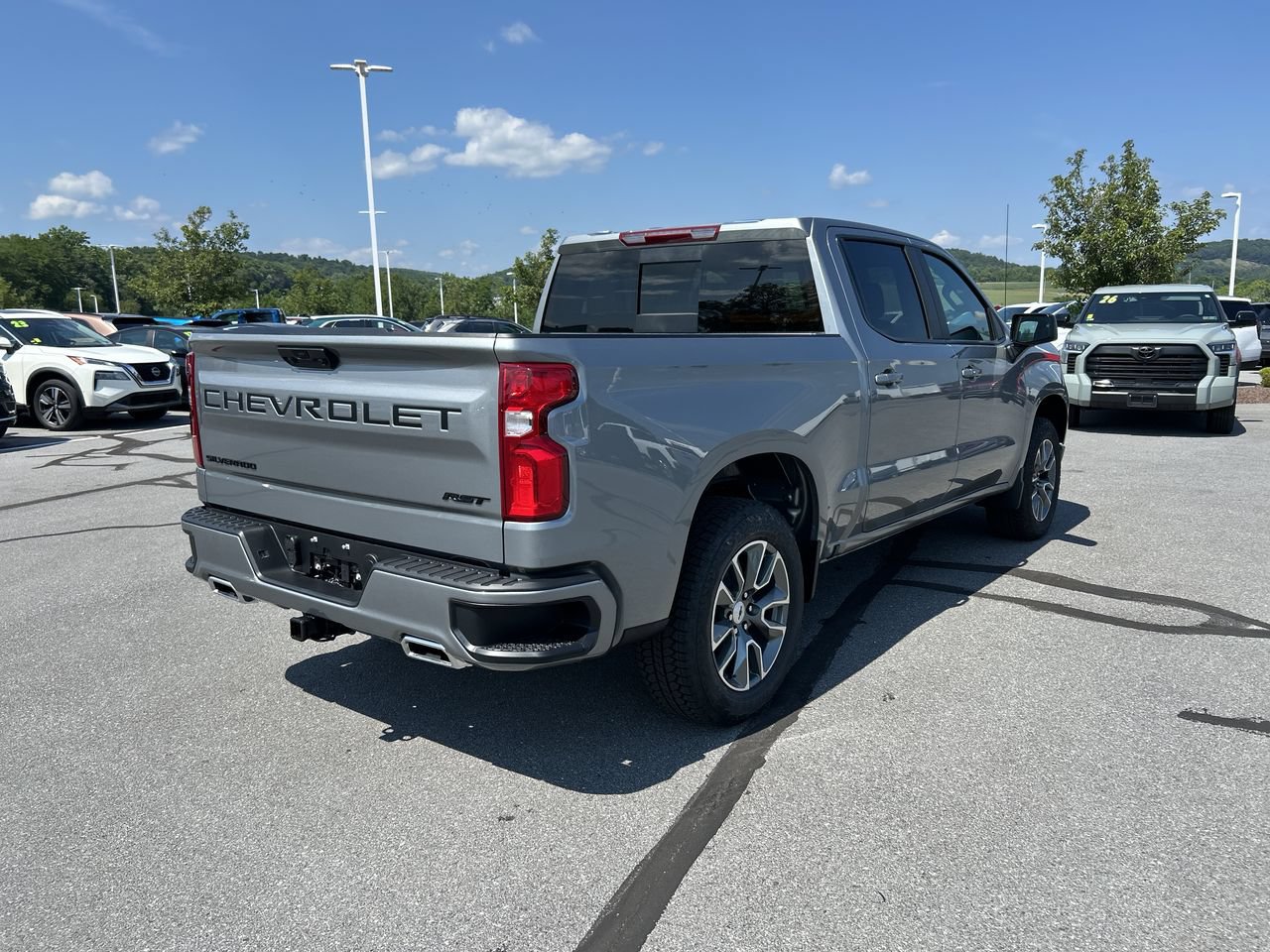 New 2026 Chevrolet Silverado 1500 RST AWD/4WD image 7