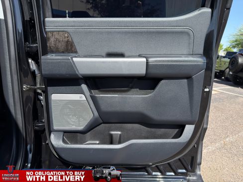 Used 2023 Ford F250 Lariat w/ Lariat Ultimate Package image 24