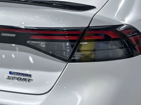 Used 2024 Honda Accord Sport image 12