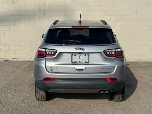 Used 2019 Jeep Compass Limited AWD/4WD image 8
