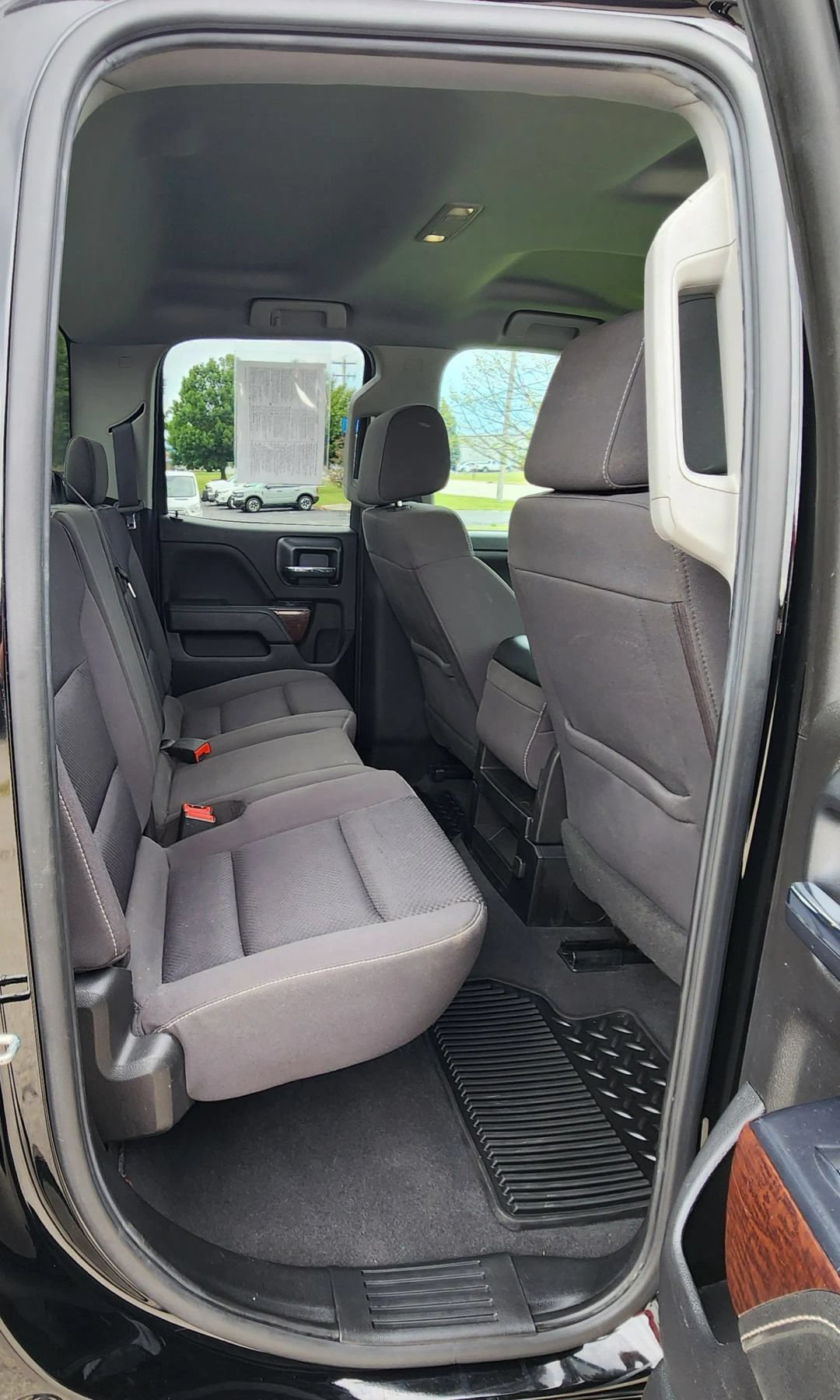 Used 2019 GMC Sierra 2500 SLE w/ Suspension Package, Off-Road AWD/4WD image 40