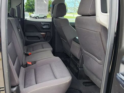 Used 2019 GMC Sierra 2500 SLE w/ Suspension Package, Off-Road AWD/4WD image 40