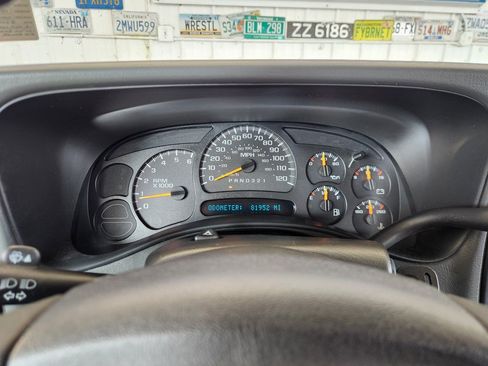 Used 2006 Chevrolet Silverado 1500 LT w/ Onstar Plus Package AWD/4WD image 20