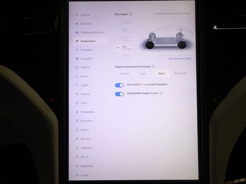 Used 2020 Tesla Model X image 59