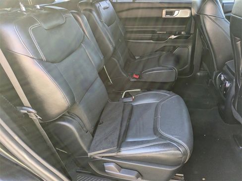 Used 2021 Ford Explorer ST w/ ST Street Pack image 21