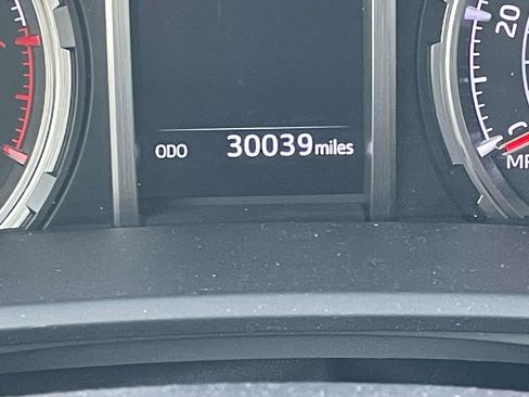 Used 2024 Toyota 4Runner TRD Off-Road Premium image 37