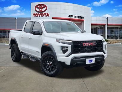 Used 2026 GMC Canyon Elevation