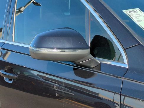 Used 2019 Audi Q7 3.0T Prestige w/ Prestige Package image 11