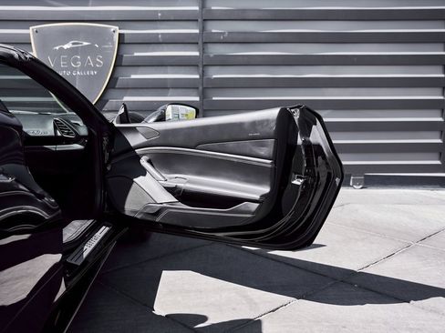 Used 2018 Ferrari 488 Spider image 29