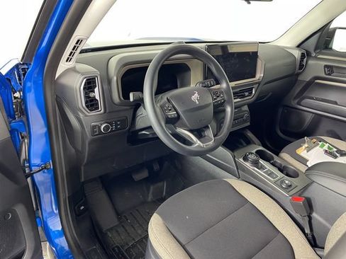 Used 2025 Ford Bronco Sport Big Bend AWD/4WD image 3