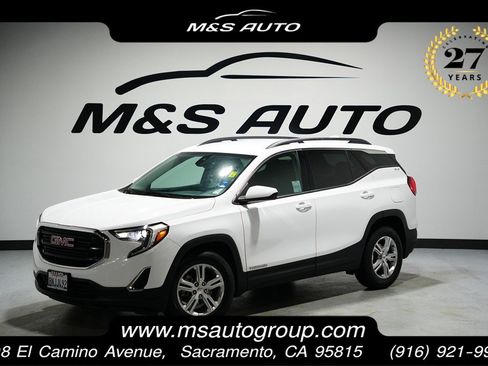 Used 2020 GMC Terrain SLE w/ Driver Convenience Package image 1