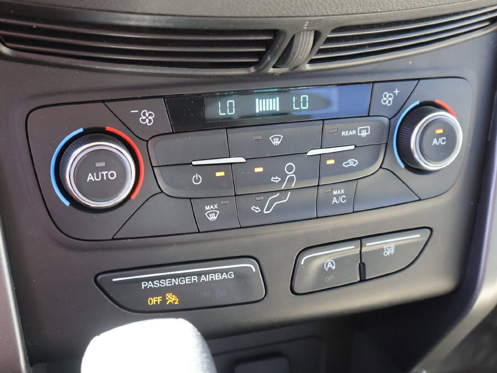 Used 2017 Ford Escape SE FWD image 34