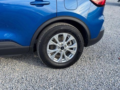 Used 2023 Ford Escape Active w/ Cold Weather Package image 11