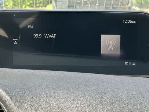Used 2024 MAZDA MAZDA3 s FWD image 11