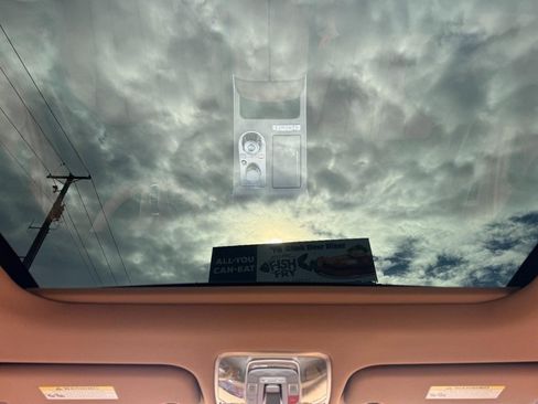 Certified 2025 Genesis G80 2.5T Advanced image 7