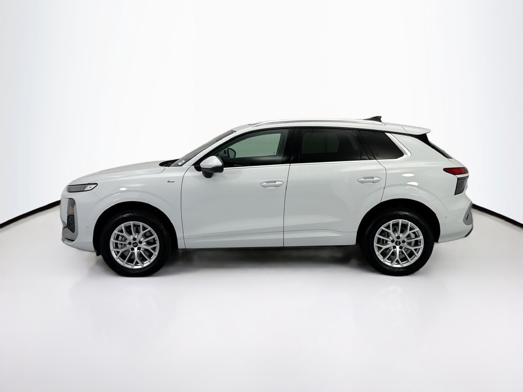 Used 2026 Audi Q3 quattro 2.0T AWD/4WD image 9