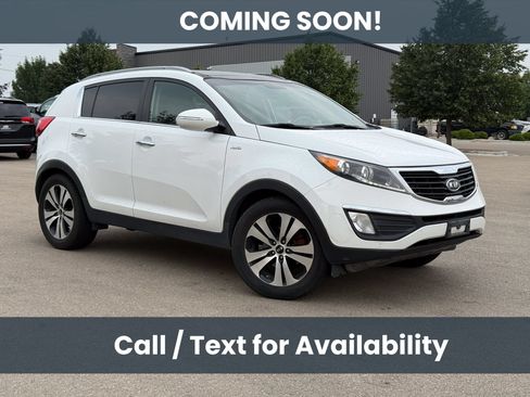 Used 2011 Kia Sportage EX w/ Premium Pkg w/Leather Seats AWD/4WD image 1