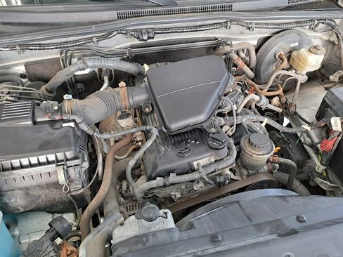 Used 2012 Toyota Tacoma PreRunner w/ SR5 Pkg image 31