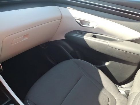 Used 2023 Hyundai Tucson SEL FWD image 13