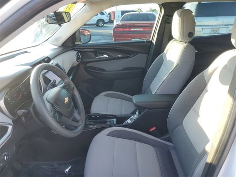 Used 2022 Chevrolet TrailBlazer LS image 14