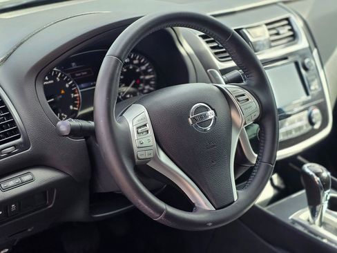 Used 2018 Nissan Altima 2.5 SR w/ SR Special Edition image 20