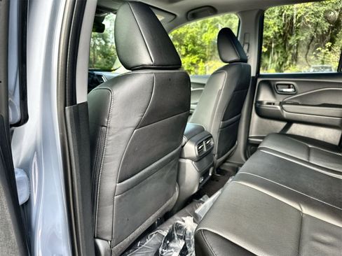 New 2026 Honda Ridgeline RTL image 12