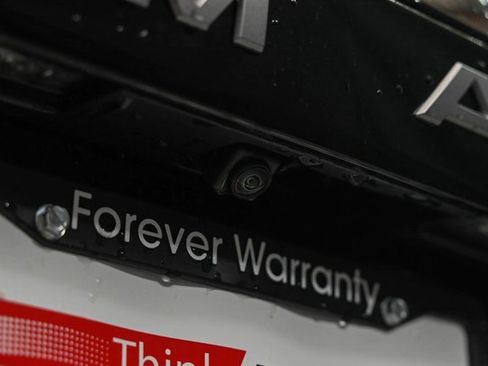 New 2025 Nissan Armada Platinum Reserve image 13