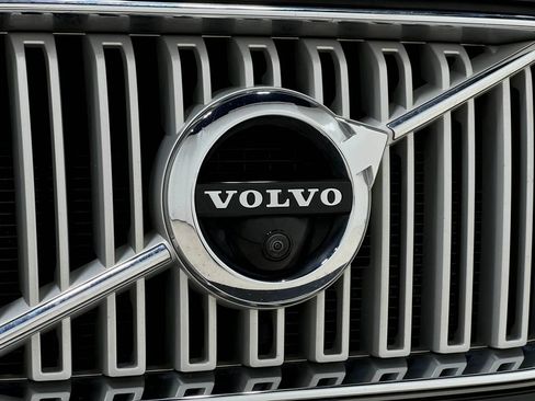 Used 2017 Volvo XC90 T8 Inscription w/ Vision Package AWD/4WD image 43