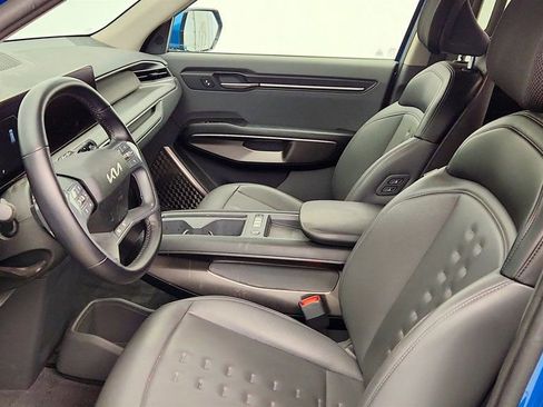 Used 2024 Kia EV9 Wind image 15