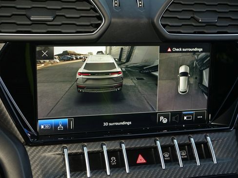 Used 2022 Lamborghini Urus Graphite Capsule image 18