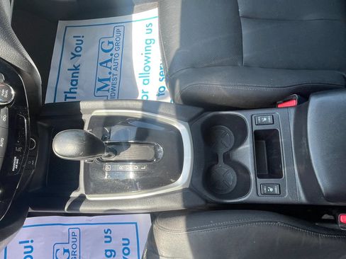 Used 2014 Nissan Rogue SL w/ SL Premium Package AWD/4WD image 18