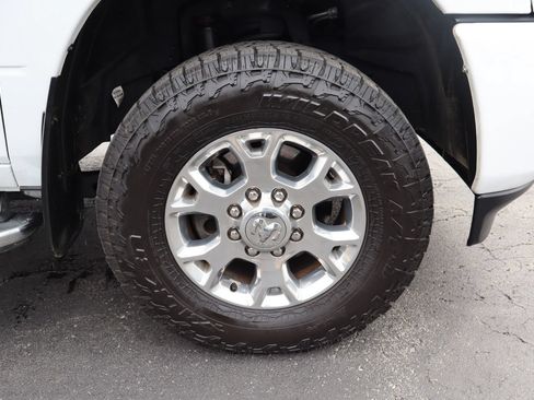 Used 2023 RAM 2500 Laramie AWD/4WD image 56