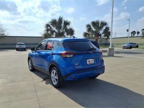 Certified 2024 Nissan Kicks S image 3