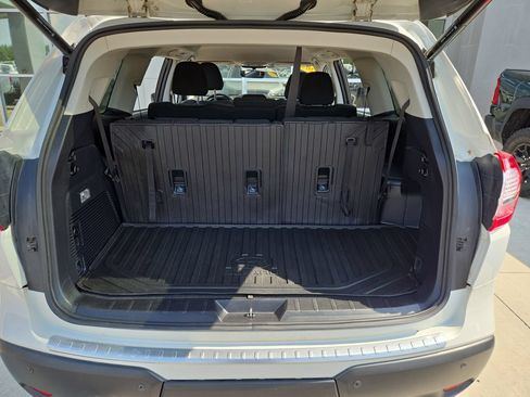 Used 2020 Subaru Ascent Premium w/ Convenience Package AWD/4WD image 28