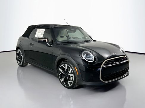 Used 2025 MINI Cooper S image 3