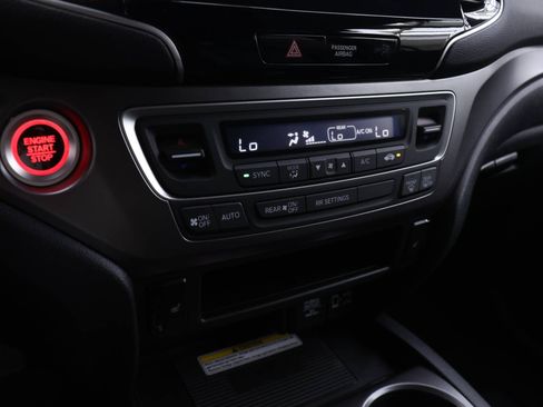 Used 2023 Honda Passport EX-L image 8