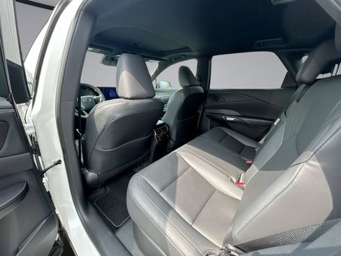 Used 2026 Lexus RX 350 FWD w/ Accessory Package (Z1) image 33