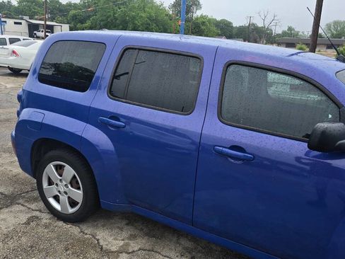Used 2008 Chevrolet HHR LS image 6